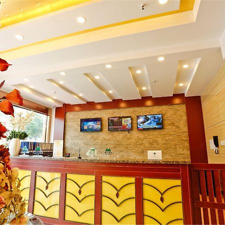 Greentree Inn Zhejiang Taizhou Tiantai Bus Station Express Hotel Eksteriør bilde