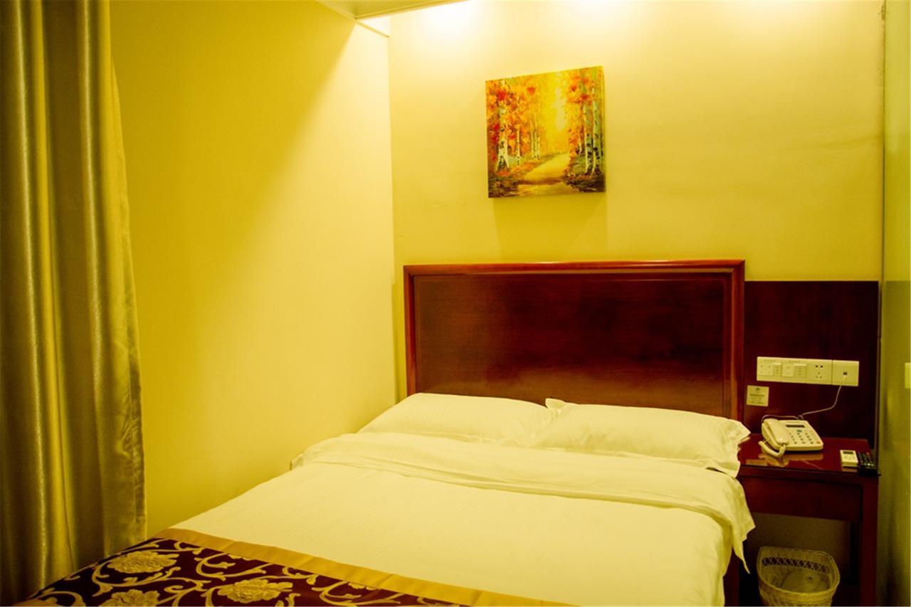 Greentree Inn Zhejiang Taizhou Tiantai Bus Station Express Hotel Eksteriør bilde