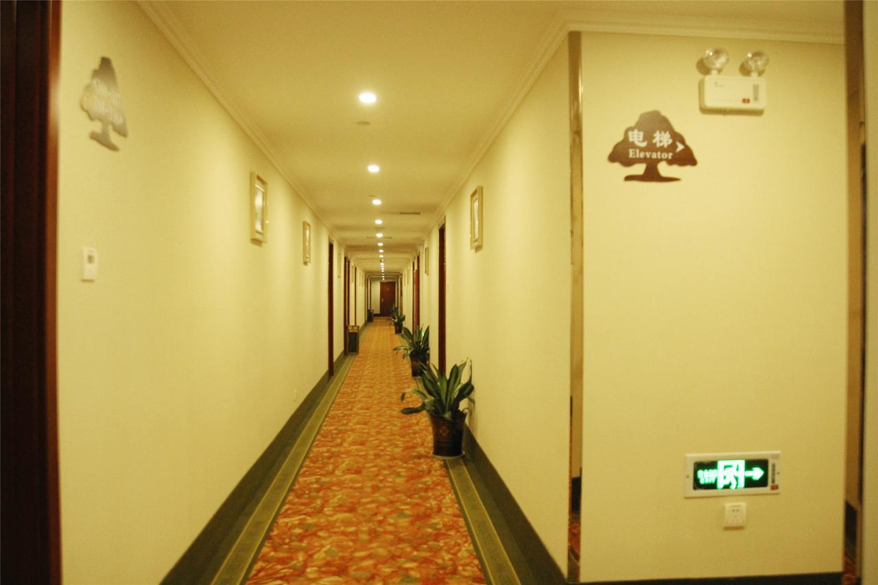 Greentree Inn Zhejiang Taizhou Tiantai Bus Station Express Hotel Eksteriør bilde